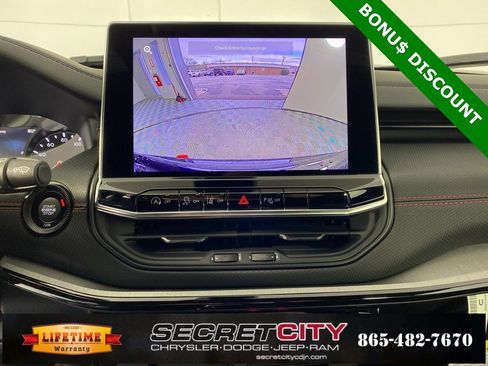 New 2026 Jeep Compass Trailhawk image 22