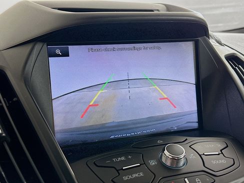 Used 2014 Ford Escape SE w/ Equipment Group 201A FWD image 22
