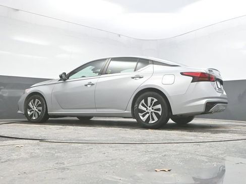 Used 2021 Nissan Altima 2.5 S image 30