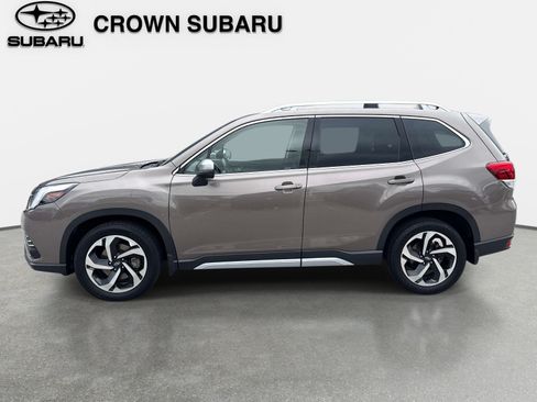 Used 2023 Subaru Forester Touring AWD/4WD image 7