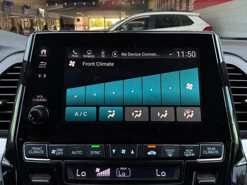 Used 2023 Honda Odyssey Elite image 44