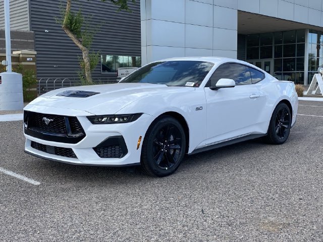 New 2026 Ford Mustang GT RWD image 2