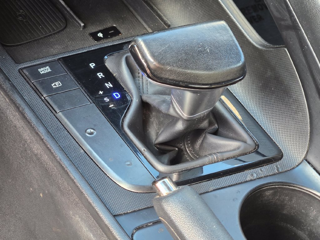 Certified 2025 Hyundai Elantra Sport FWD image 34