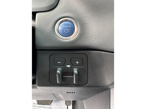Used 2024 Toyota Tundra Platinum AWD/4WD image 19