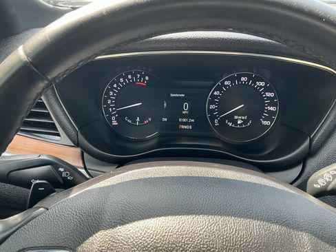 Used 2019 Lincoln MKC Select w/ Select Plus Package AWD/4WD image 29
