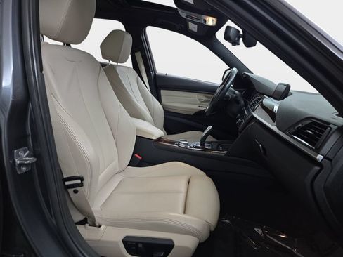 Used 2014 BMW 328i xDrive Sedan AWD/4WD image 10