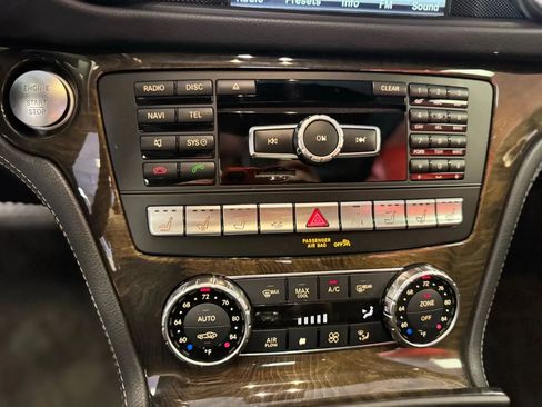 Used 2015 Mercedes-Benz SL 400 w/ Premium I Package image 19