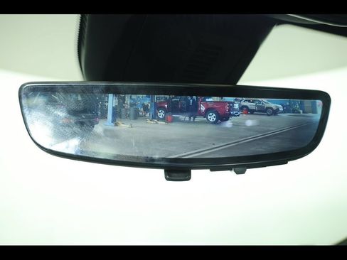 Used 2025 Chevrolet Equinox LT w/ Safety and Technology Package AWD/4WD image 26