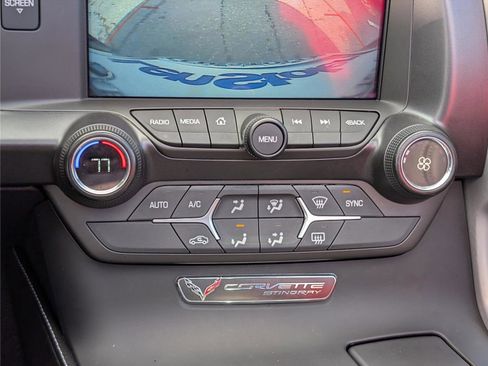 Used 2019 Chevrolet Corvette Stingray Convertible w/ 1LT image 28