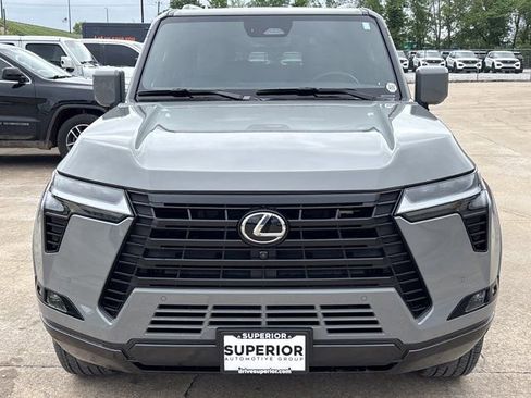 Used 2025 Lexus GX 550 AWD/4WD image 12