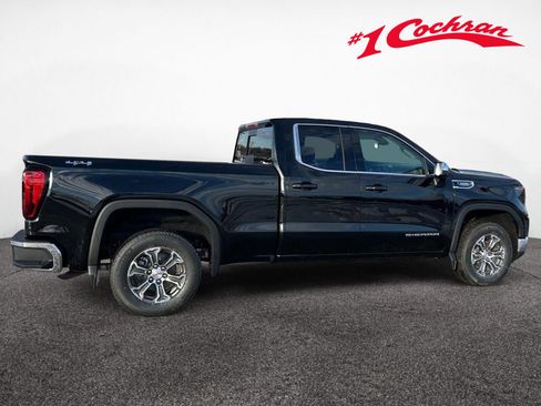 New 2026 GMC Sierra 1500 SLE w/ Preferred Package image 3