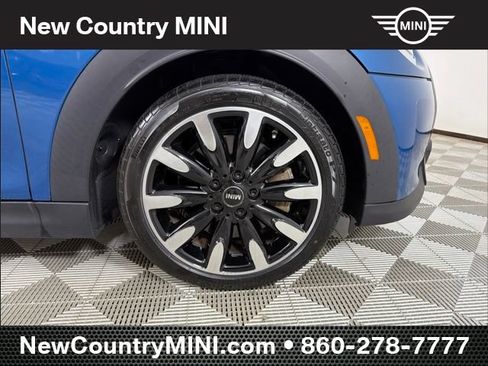 Certified 2024 MINI Cooper S FWD image 9