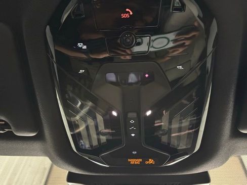 Used 2024 BMW 530i w/ M Sport Package RWD image 29