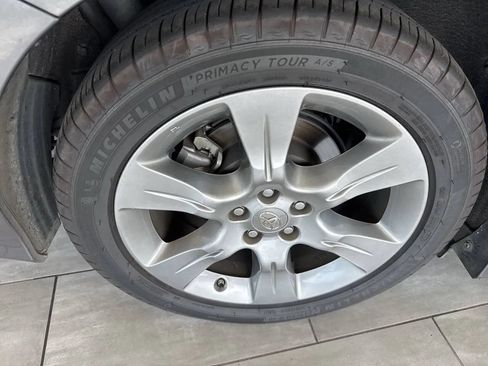 Used 2014 Toyota Sienna SE FWD image 29