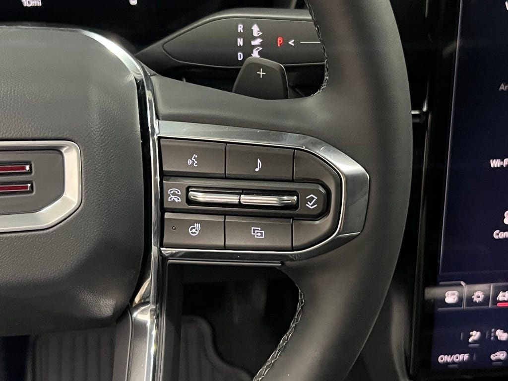 New 2027 GMC Terrain Elevation FWD image 16