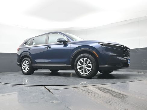Certified 2023 Honda CR-V LX image 36