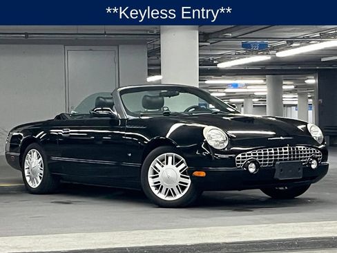 Used 2003 Ford Thunderbird RWD image 2