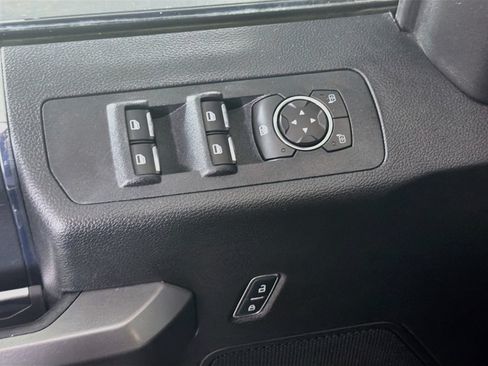 Used 2018 Ford F150 XLT w/ Equipment Group 301A Mid RWD image 15
