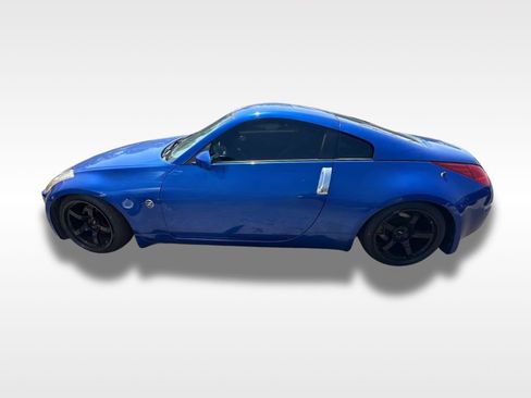 Used 2004 Nissan 350Z Coupe RWD image 7