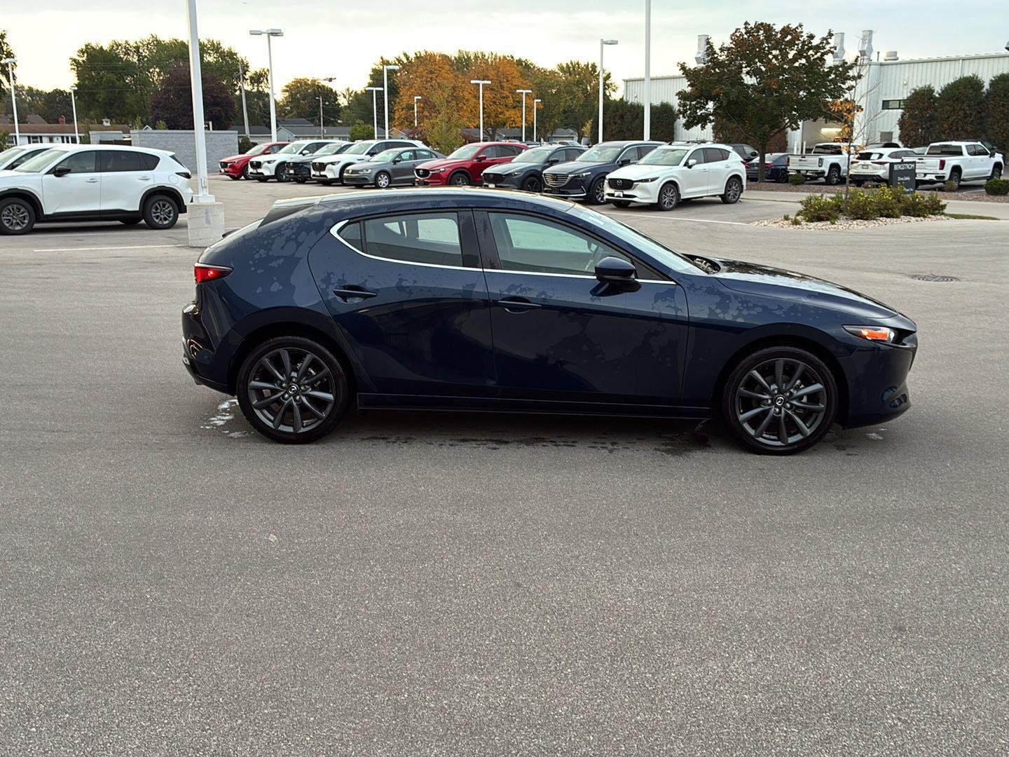 Used 2026 MAZDA MAZDA3 s FWD image 7