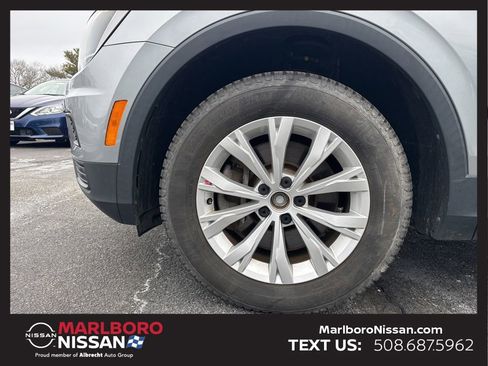 Used 2020 Volkswagen Tiguan S image 11