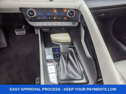 Used 2023 Hyundai Elantra Limited w/ Cargo Package image 33