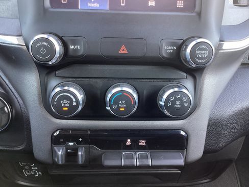 Used 2024 RAM 2500 Big Horn w/ Bed Utility Group AWD/4WD image 21