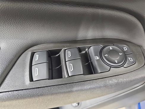 Certified 2023 Chevrolet Equinox LT image 34