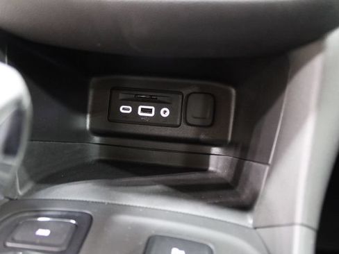 Used 2023 Chevrolet Equinox RS w/ RS Leather Package AWD/4WD image 49
