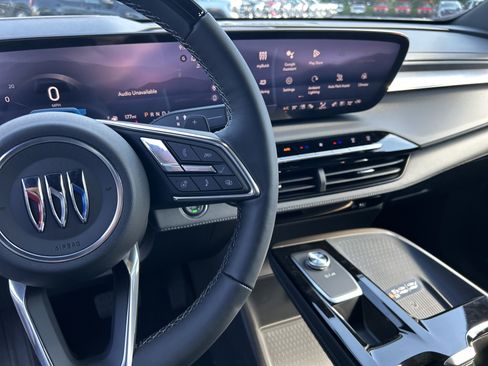 New 2026 Buick Enclave Avenir w/ Super Cruise Package AWD/4WD image 26