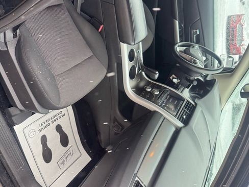 Used 2012 Ford Edge SEL image 12