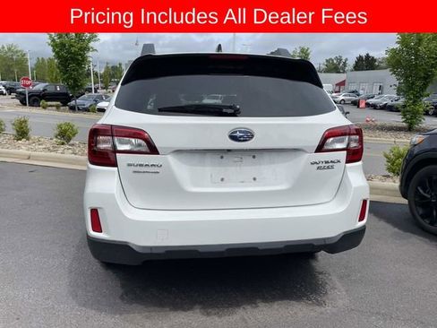 Used 2017 Subaru Outback 2.5i Premium AWD/4WD image 4