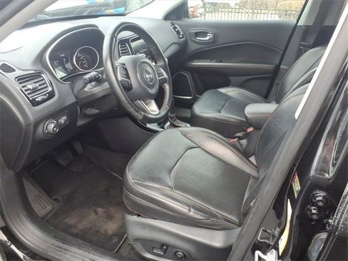 Used 2019 Jeep Compass Limited image 12