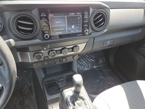 Used 2021 Toyota Tacoma SR AWD/4WD image 33