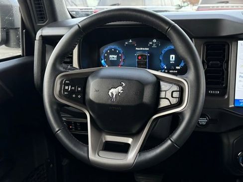 Certified 2025 Ford Bronco Big Bend w/ Black Diamond Package image 8