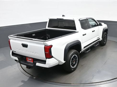 Used 2024 Toyota Tacoma TRD Off-Road w/ TRD Off Road Upgrade Package AWD/4WD image 41