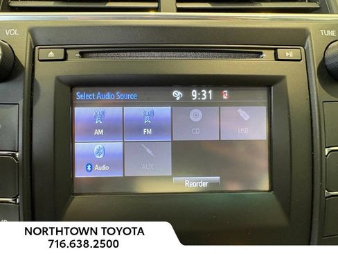 Used 2015 Toyota Camry LE FWD image 26