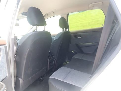 Used 2023 Nissan Rogue SV AWD/4WD image 21