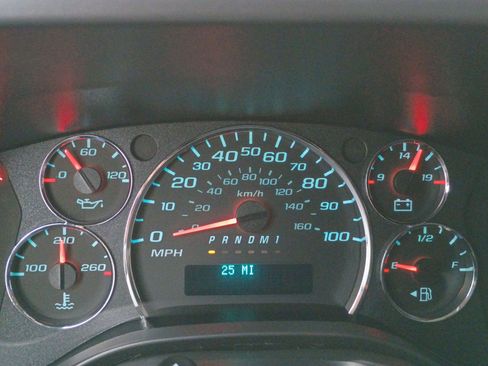 New 2025 Chevrolet Express 2500 w/ Driver Convenience Package image 30