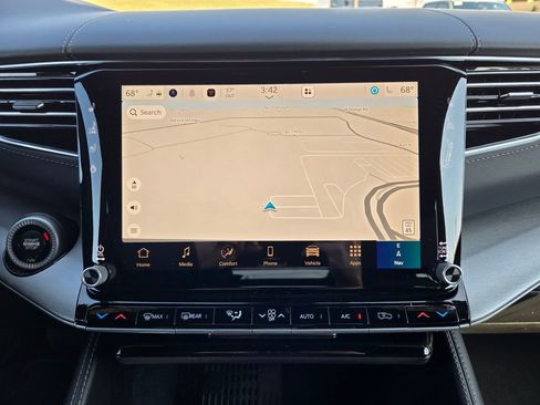 New 2026 Jeep Grand Wagoneer Limited AWD/4WD image 21