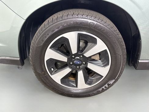 Used 2018 Subaru Forester 2.5i Premium image 37