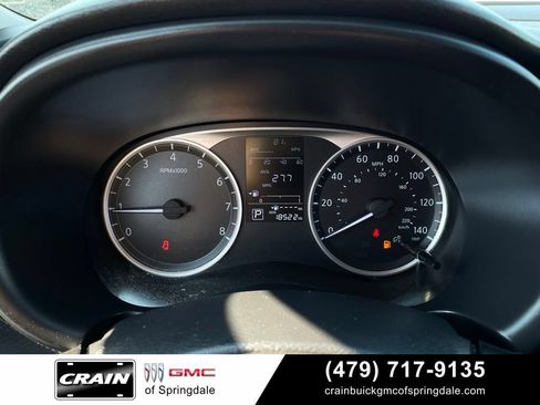 Used 2023 Nissan Kicks S FWD image 15