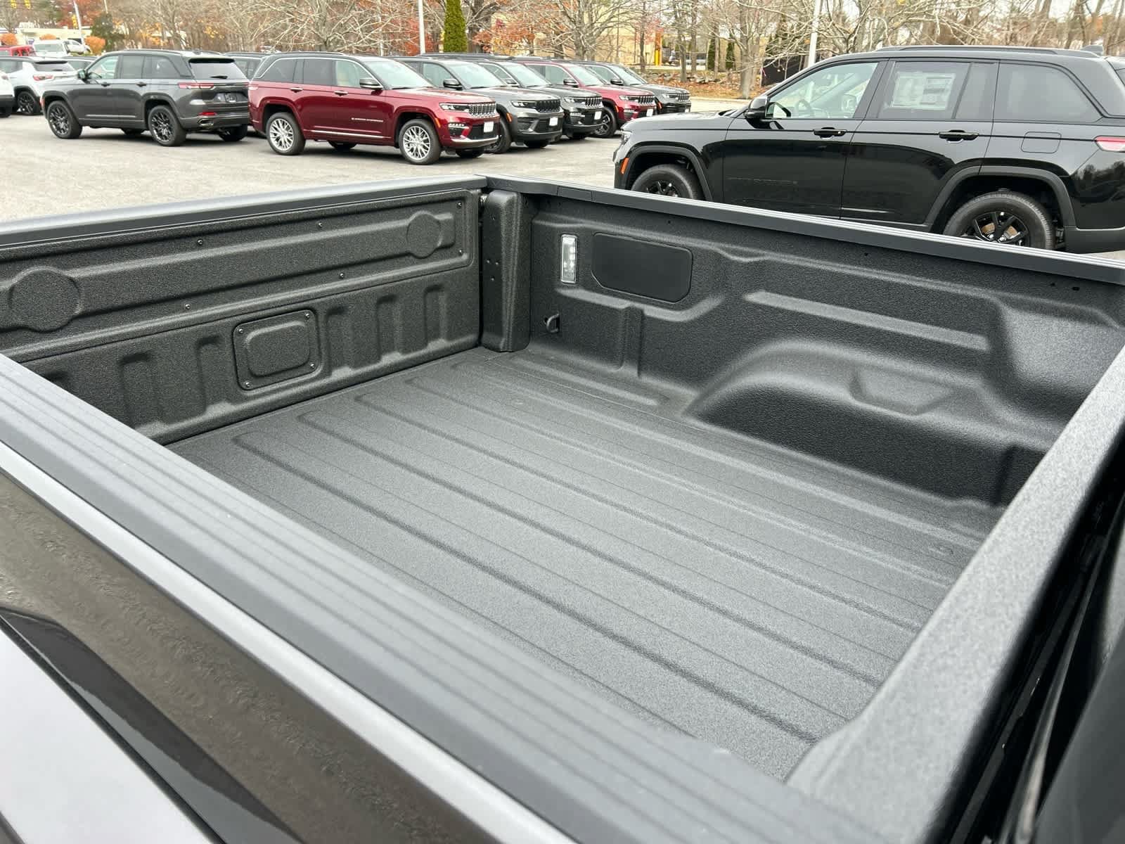 New 2026 Jeep Gladiator Sport AWD/4WD image 19
