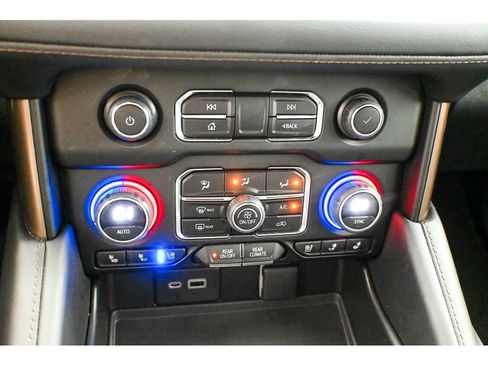 Used 2023 Chevrolet Tahoe High Country AWD/4WD image 52