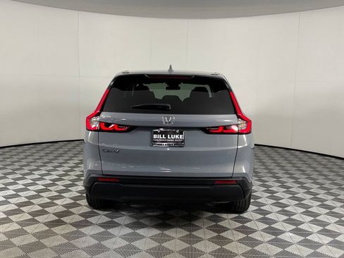 Used 2025 Honda CR-V EX image 7