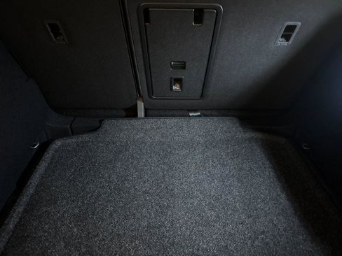 New 2026 Volkswagen Taos S image 14