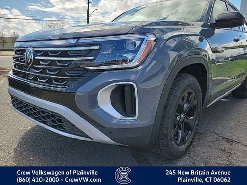 New 2026 Volkswagen Atlas Peak Edition AWD/4WD image 24