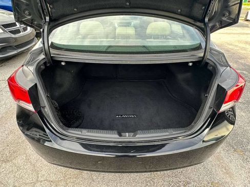 Used 2013 Hyundai Elantra GLS w/ Preferred Pkg FWD image 8