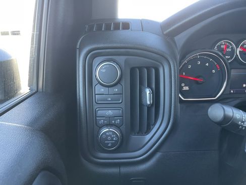 Used 2023 Chevrolet Silverado 2500 Custom w/ Custom Value Package image 13