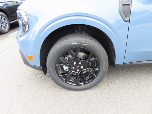 New 2025 Ford Maverick XLT w/ XLT Luxury Package image 7